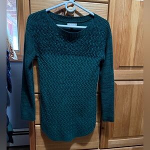 Women's Green Sweater
